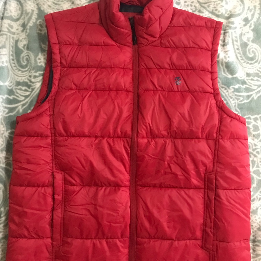 Men’s Izod puffer vest